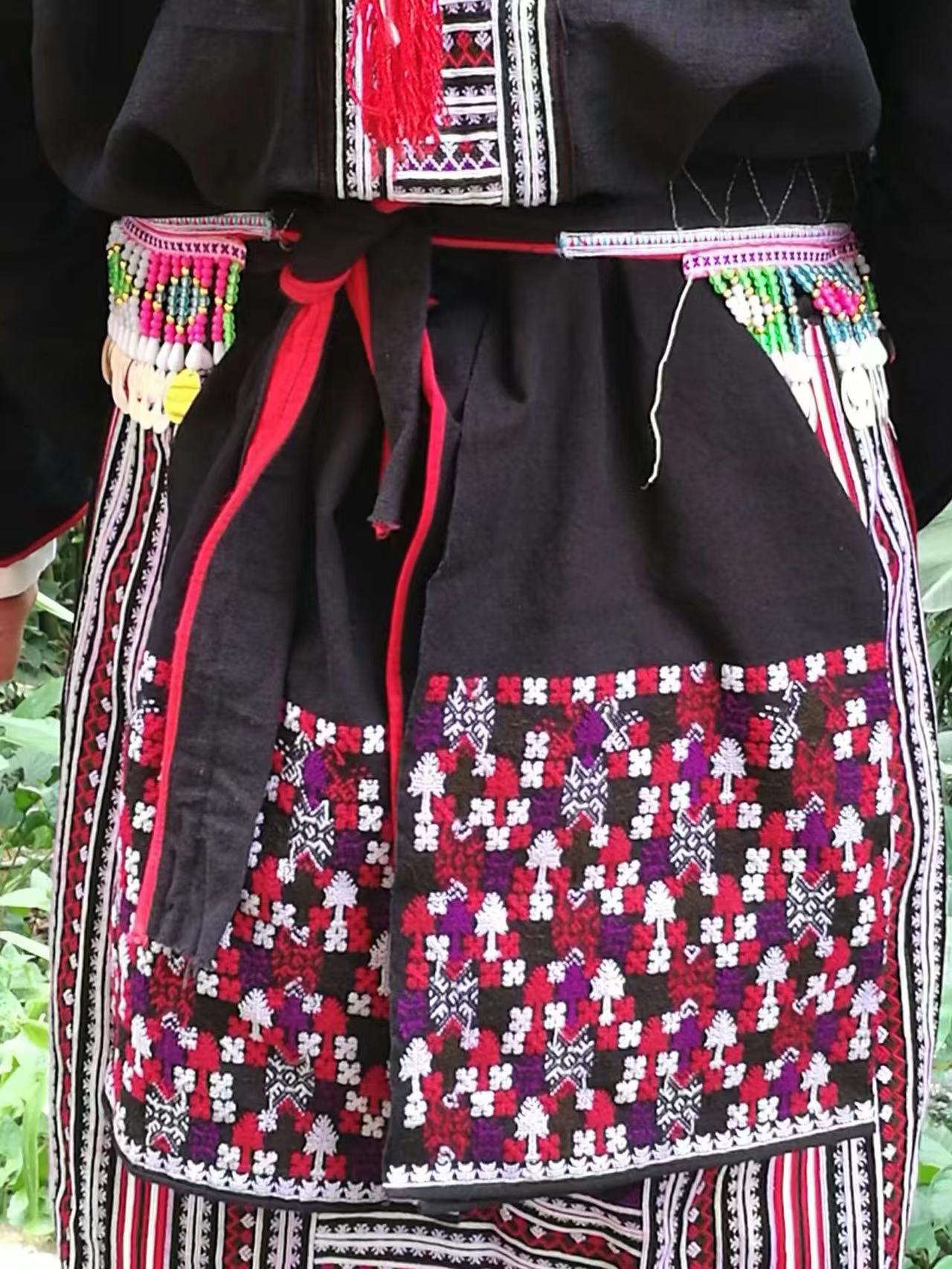 民族服饰 9